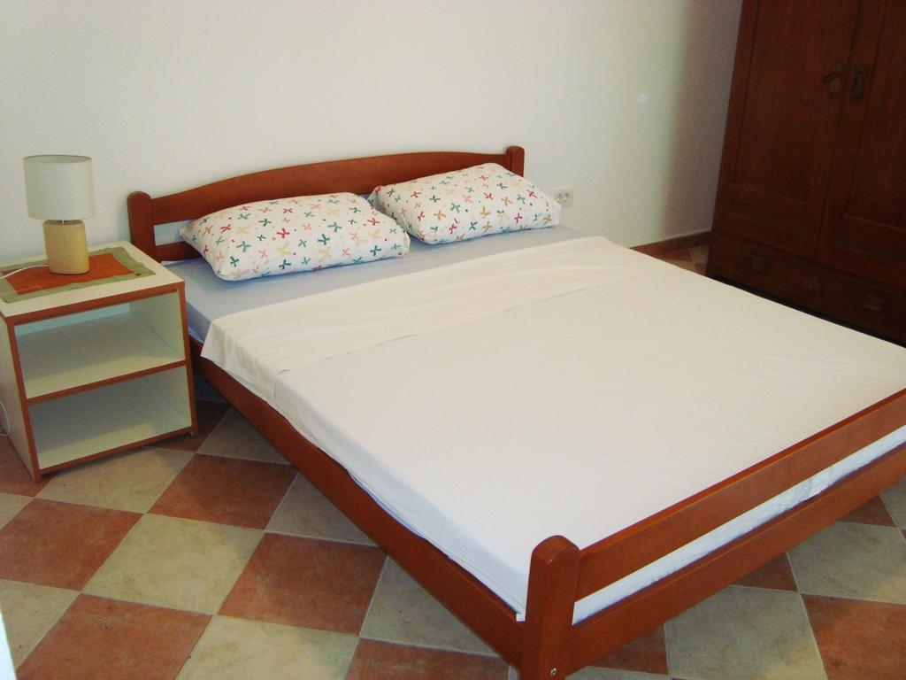 Apartments Rolovina Tivat Bilik gambar