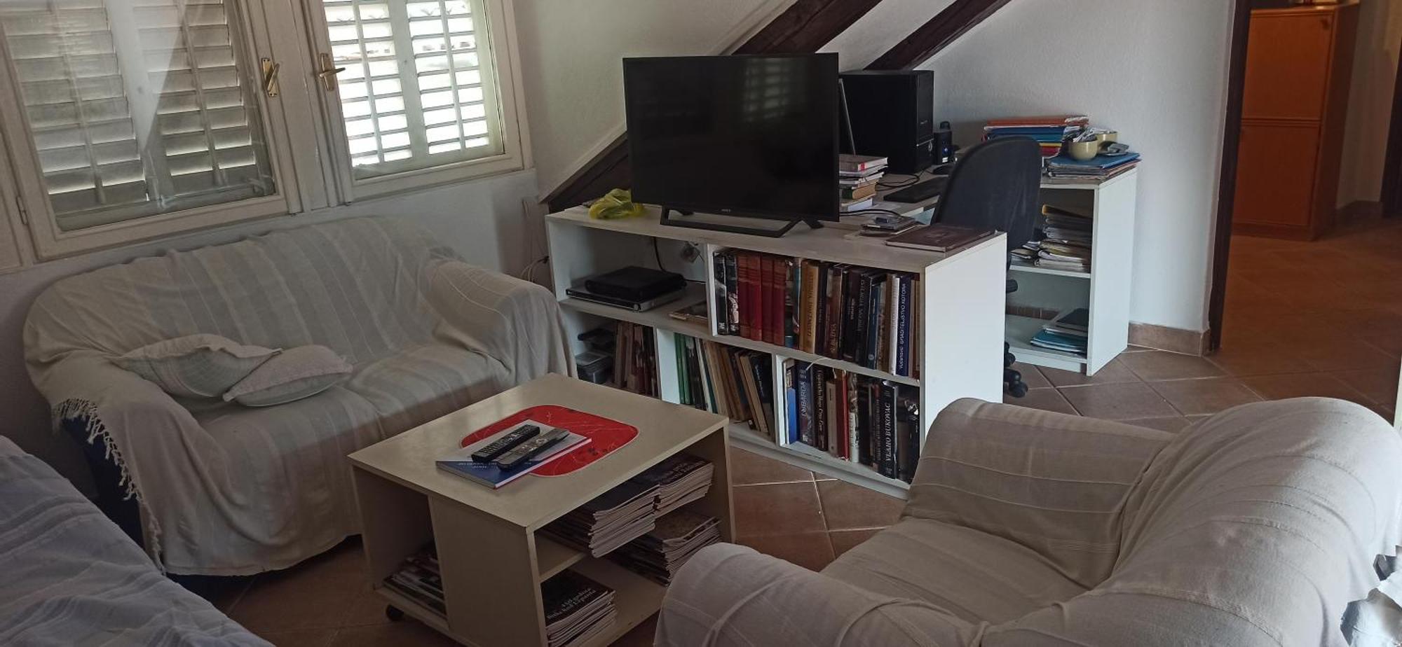 Apartments Rolovina Tivat Bilik gambar